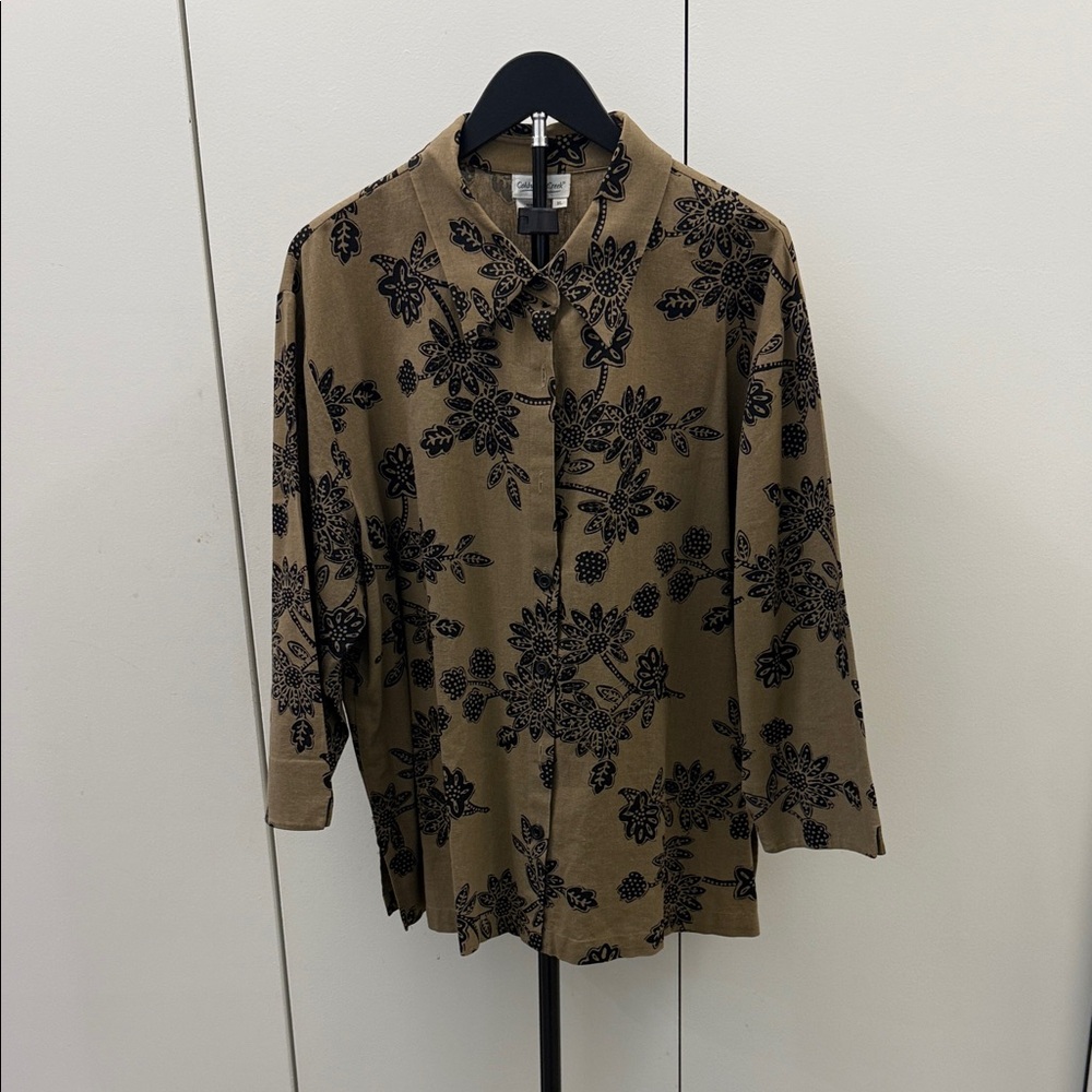 Coldwater Creek Brown Floral Button Down Shirt